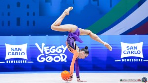 aa q sarantseva anastasiya uzb sfe07702 copia simone ferraro ph